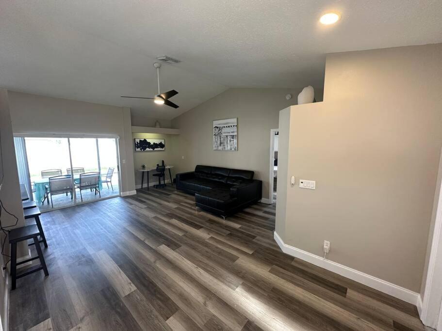 Manatee Oasis Weeki Wachee Family Fun Pool Home สปริงฮิลล์ ภายนอก รูปภาพ