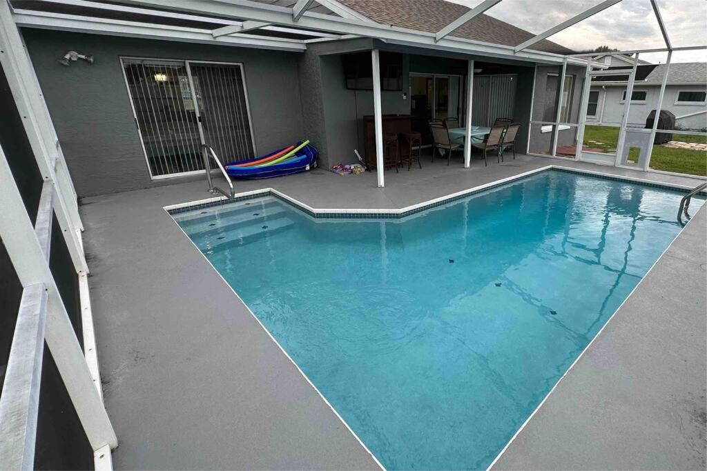 Manatee Oasis Weeki Wachee Family Fun Pool Home สปริงฮิลล์ ภายนอก รูปภาพ