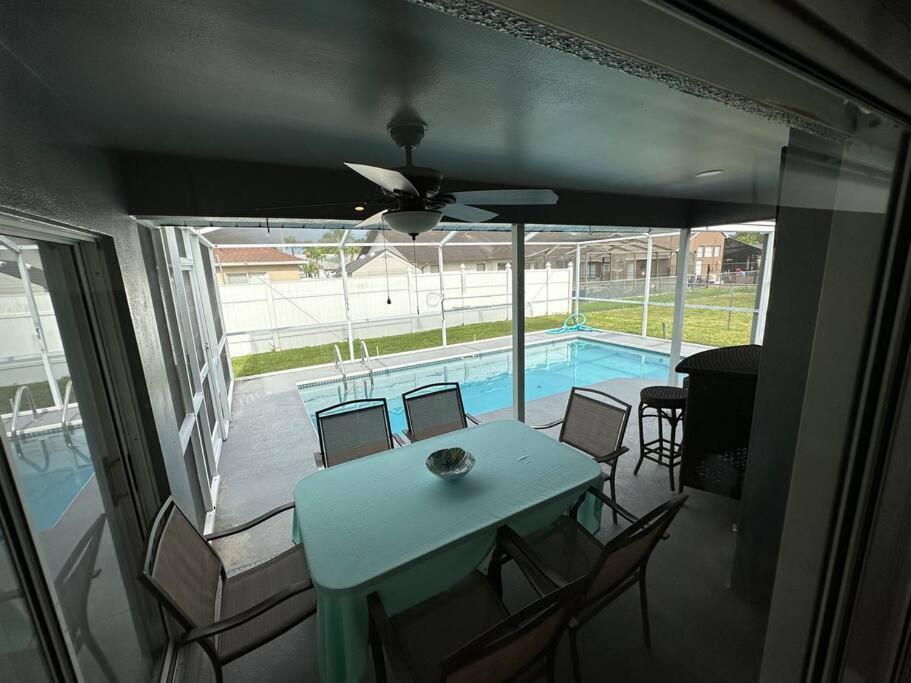 Manatee Oasis Weeki Wachee Family Fun Pool Home สปริงฮิลล์ ภายนอก รูปภาพ